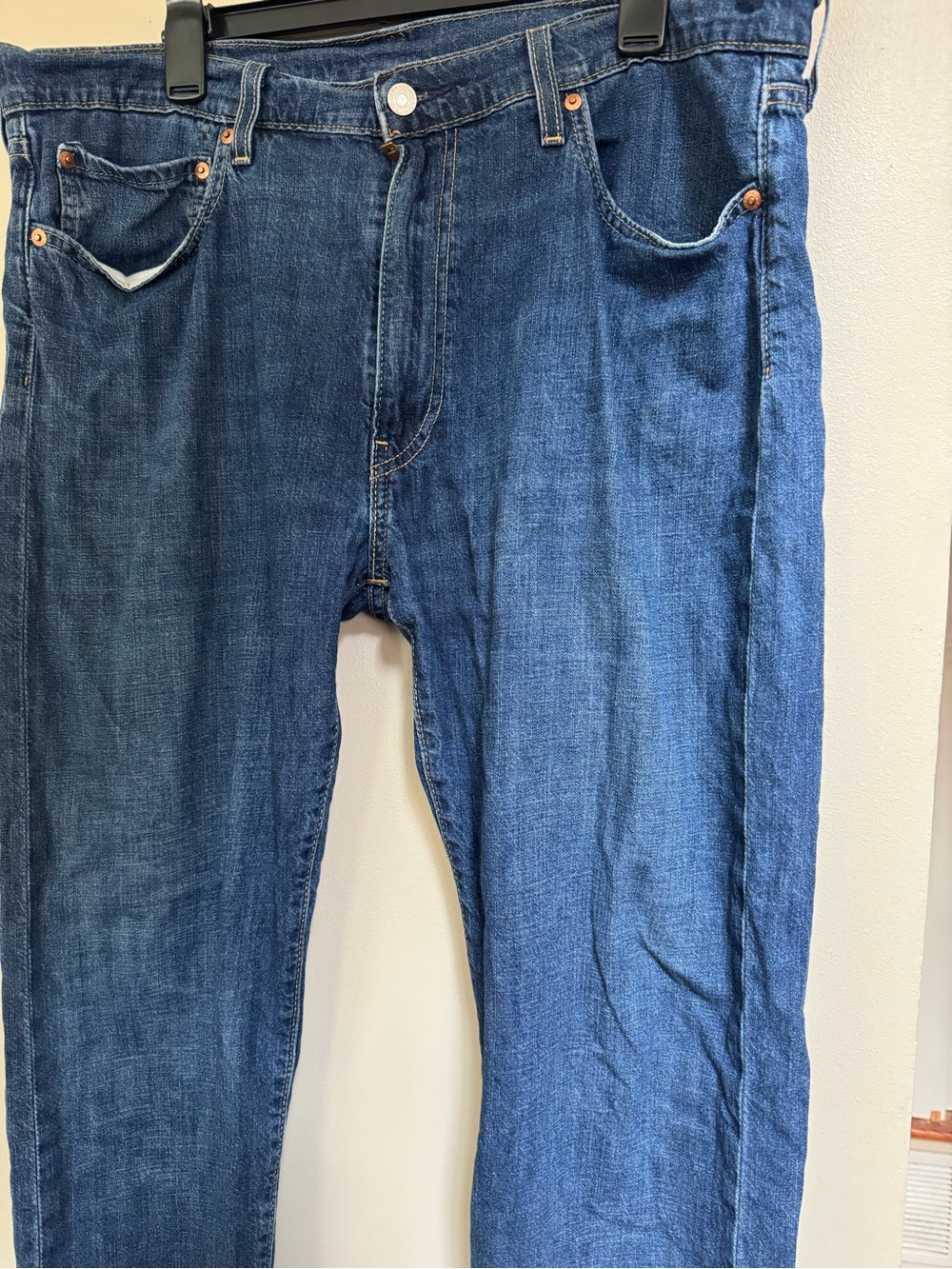 Levi's Straight Fit Denim Jeans in Deep Blue